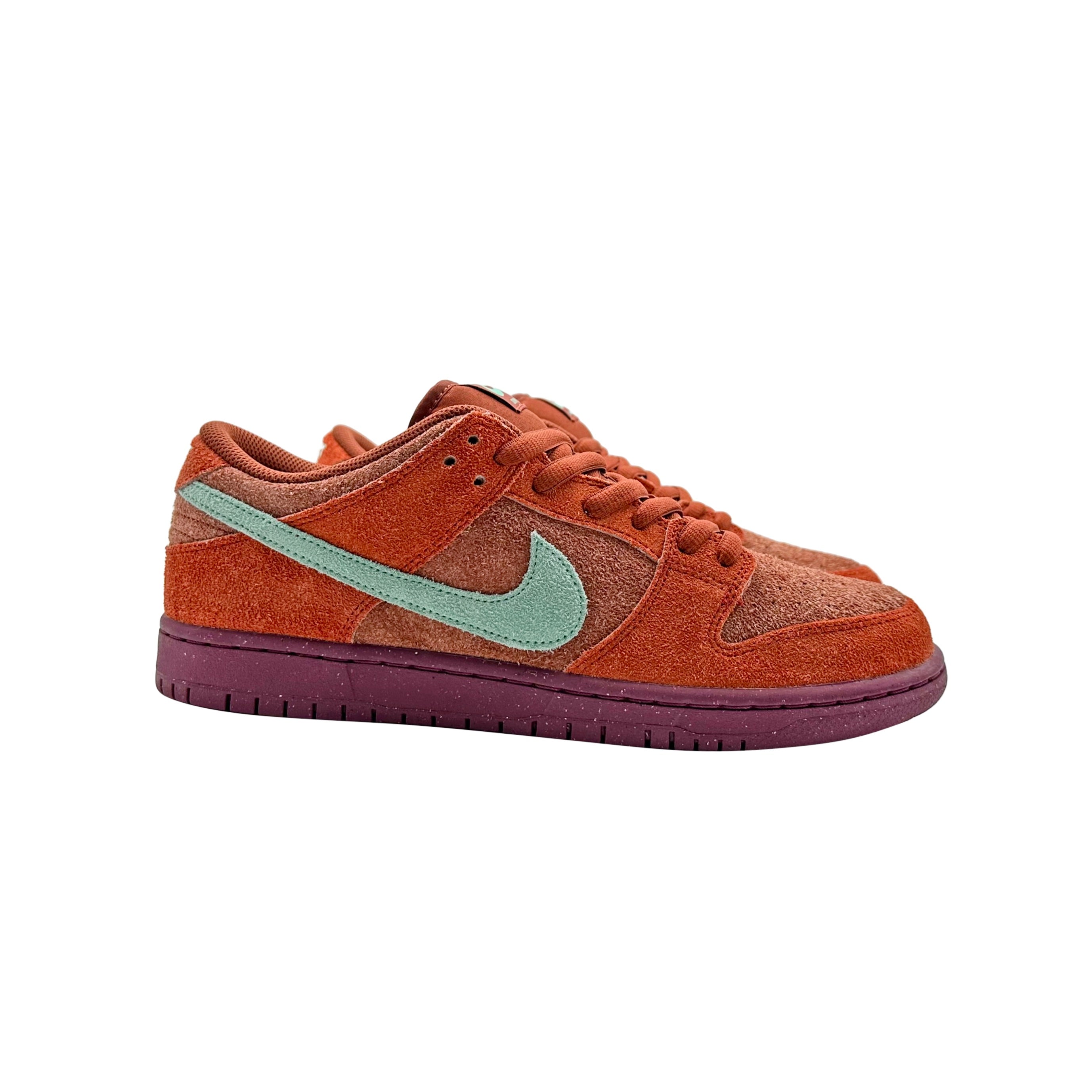 Nike SB Dunk Low Pro Mystic Red Rosewood