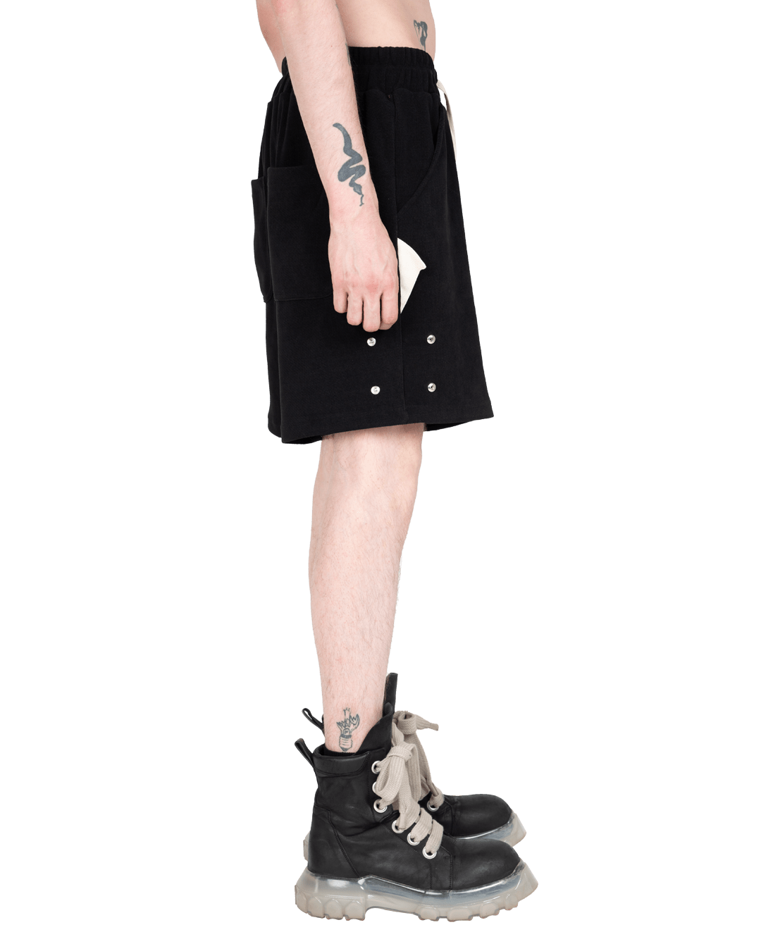 Atelier De Roupa Lanik Shorts Schwarz - CATED4656 - Coziness