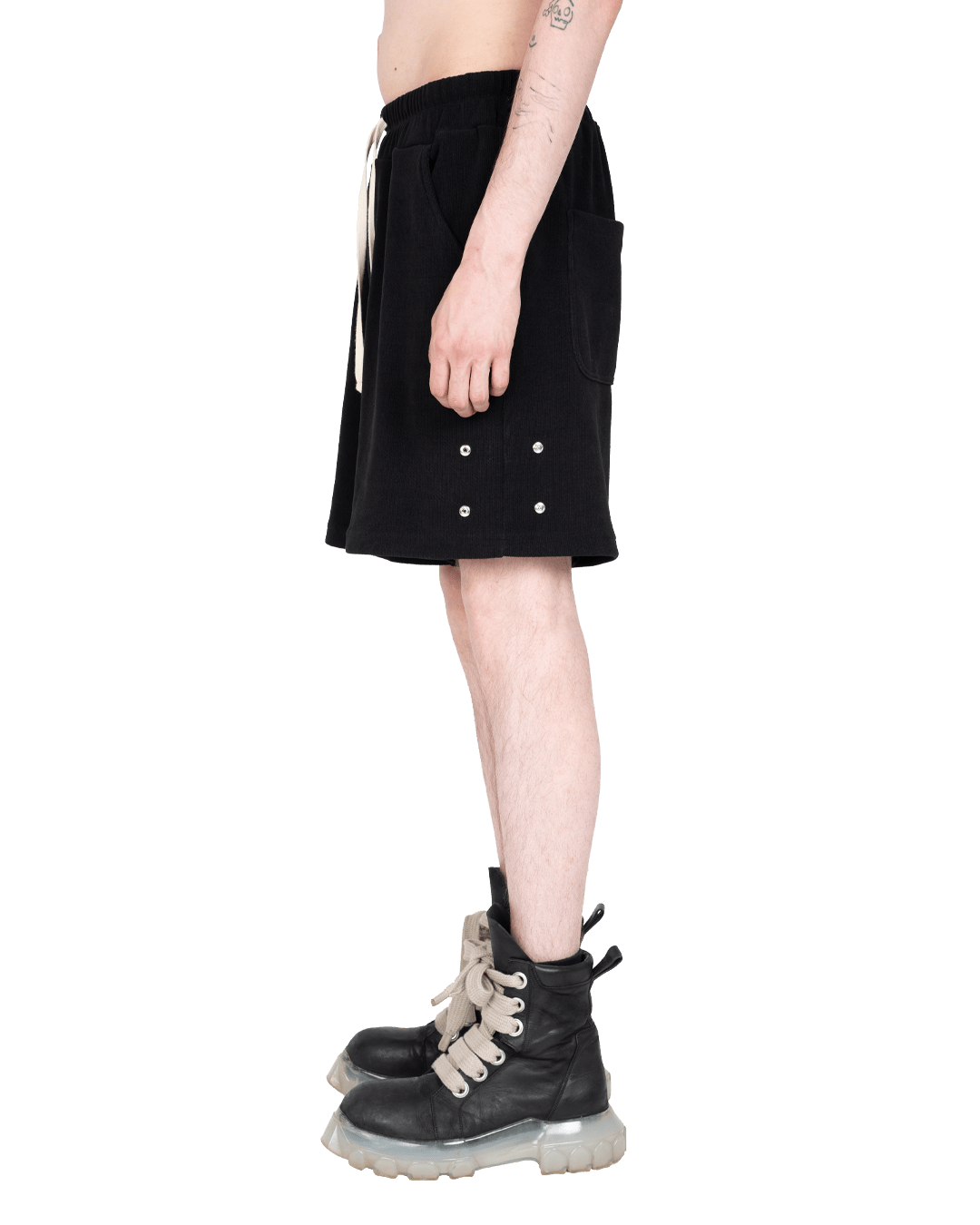 Atelier De Roupa Lanik Shorts Schwarz - CATED4656 - Coziness