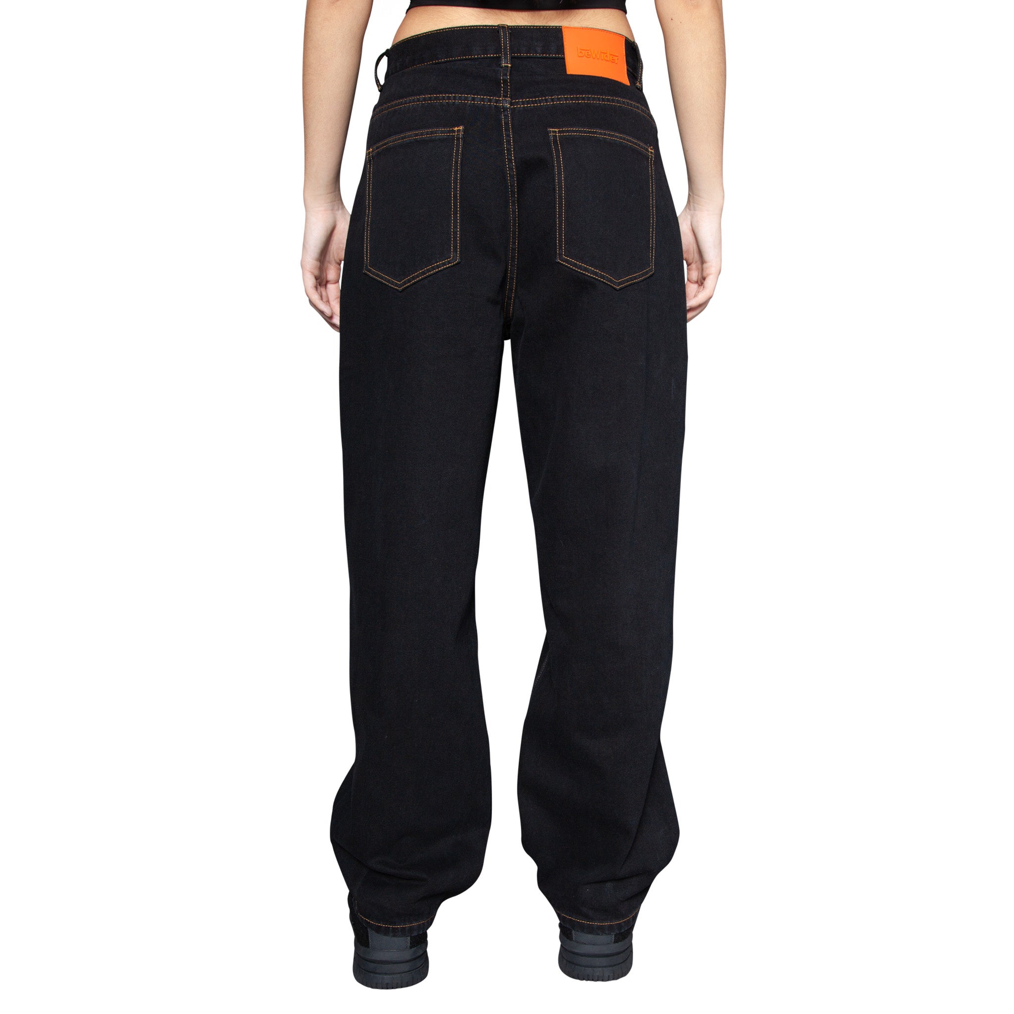 BeWider Super Loose Baggy Denim Schwarz Tobacco - CBEWS5815 - Coziness