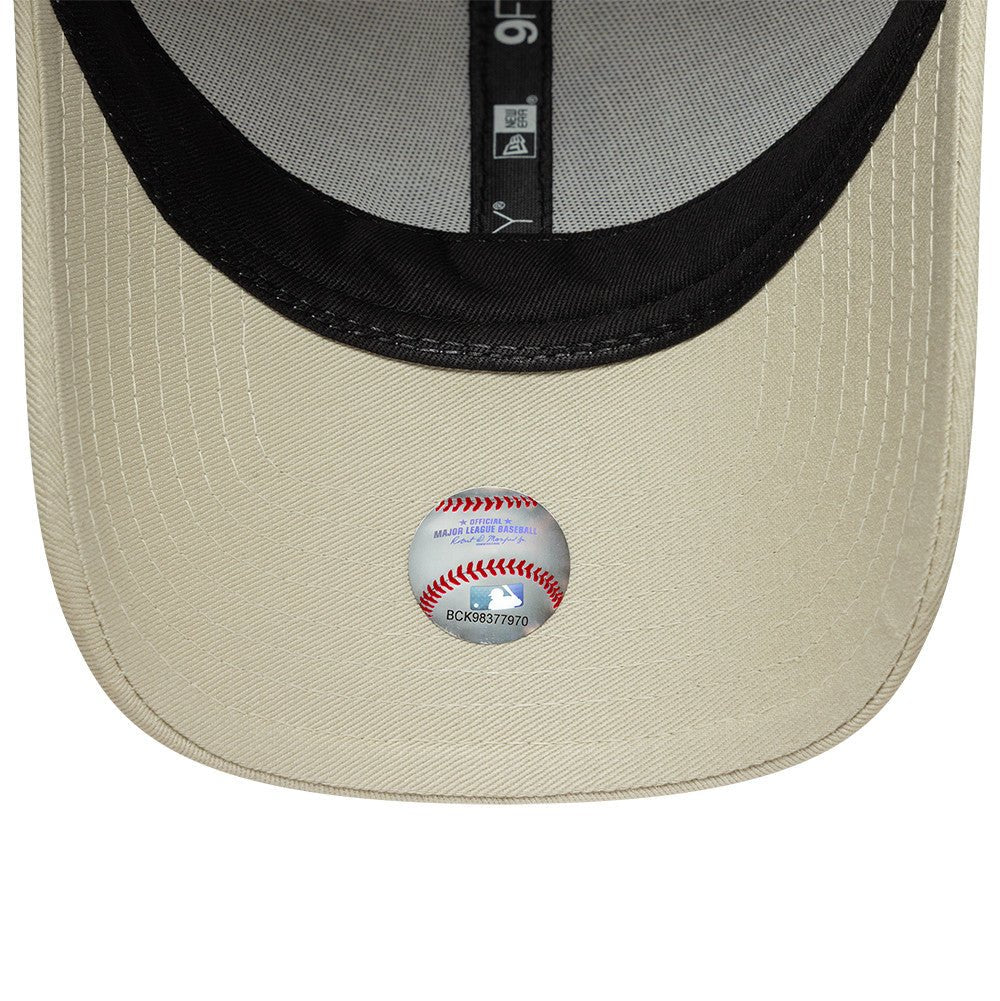 New Era LA Dodgers 9FORTY Bambi Faux Pony Cap - CNEWE7275 - Coziness