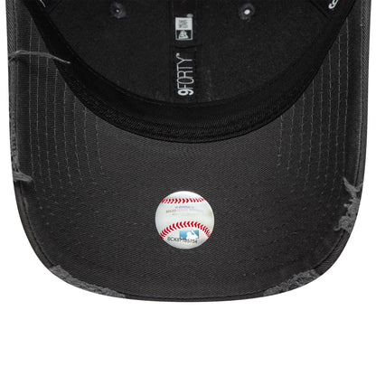 New Era LA Dodgers Washed Distressed 9FORTY Cap Charcoal - CNEWE8355 - Coziness