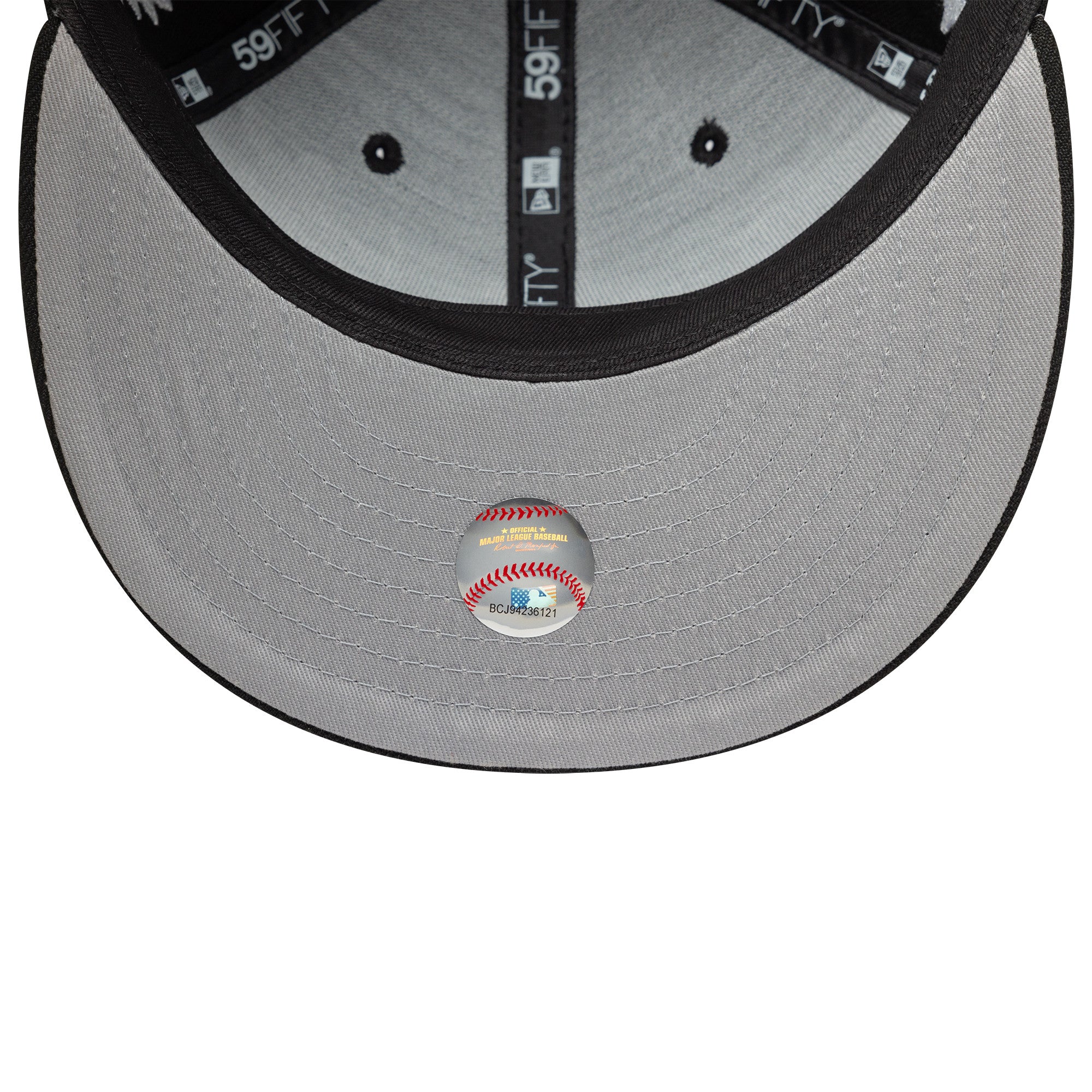 New Era MLB Mythical NY Yankees Black 59FIFTY Fitted Cap - CNEWE4549 - Coziness