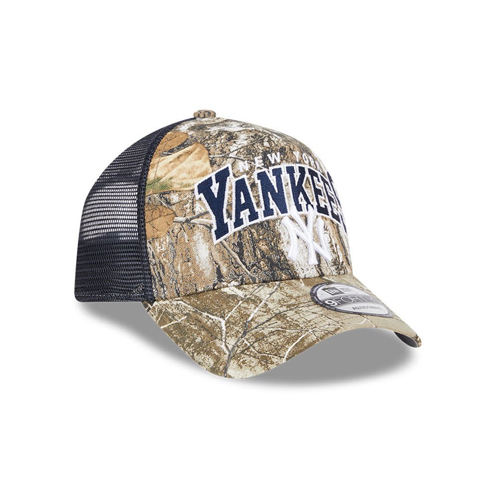 New Era NY Yankees 9FORTY Realtree Camo Trucker Cap - CNEWE9859 - Coziness