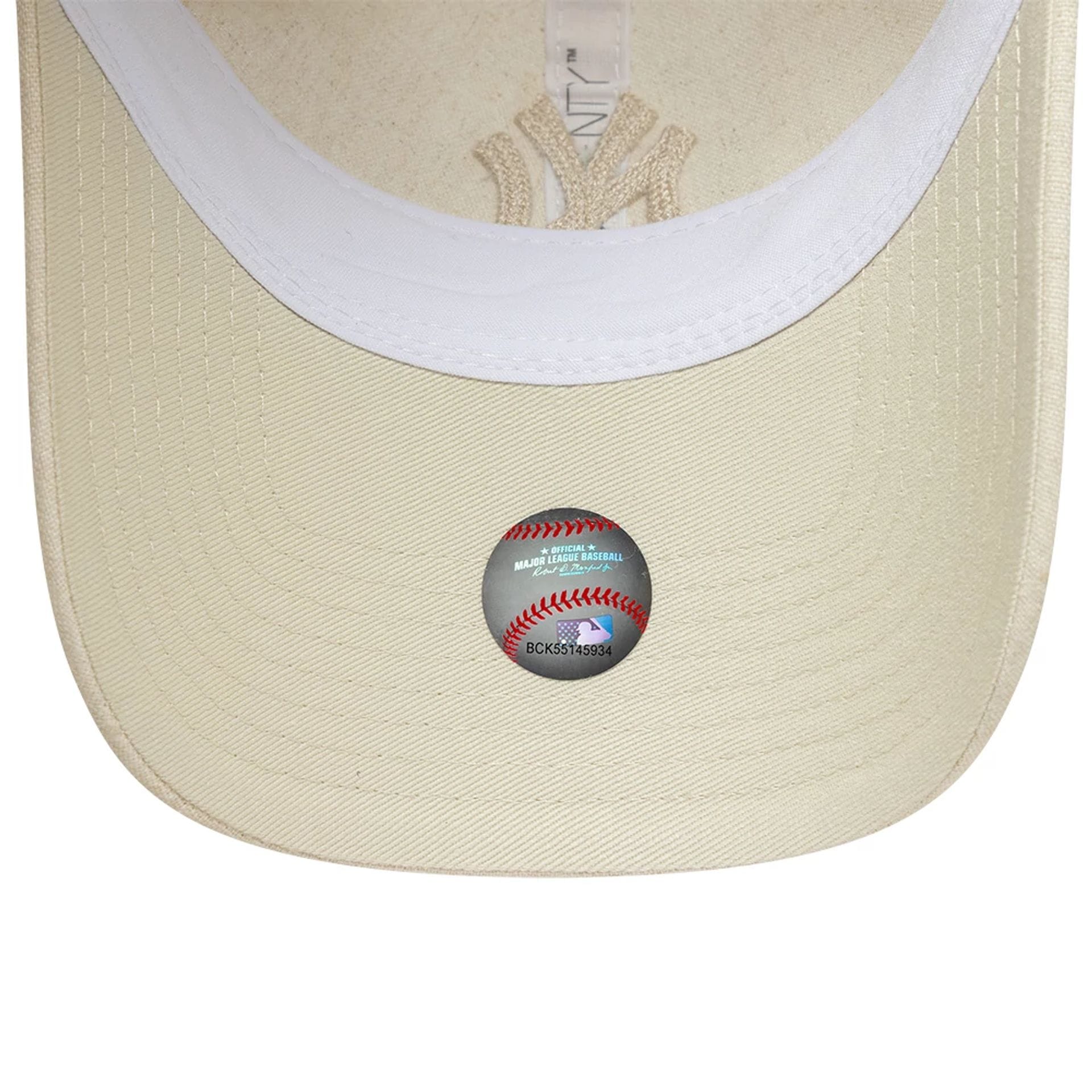 New Era NY Yankees 9Twenty Linen Cap Beige Wmns - CNEWE9624 - Coziness