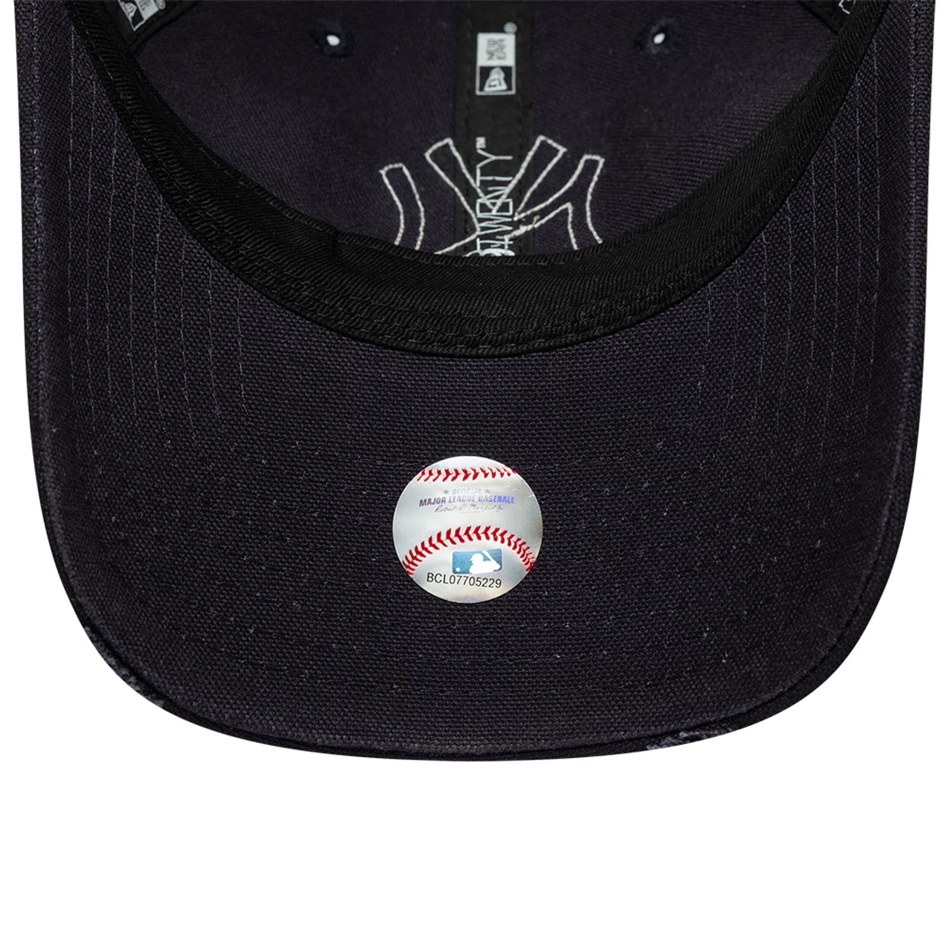 New Era NY Yankees 9TWENTY Trucker Cap Navy - CNEWE9621 - Coziness
