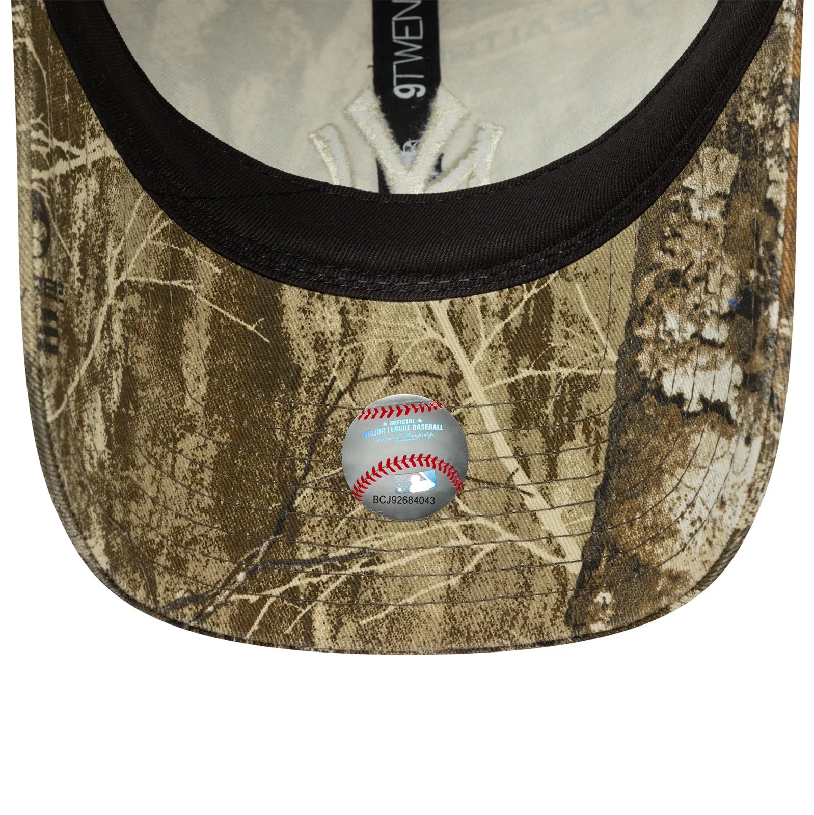 New Era NY Yankees 9Twenty Washed Real Tree Camo Cap - CNEWE5885 - Coziness