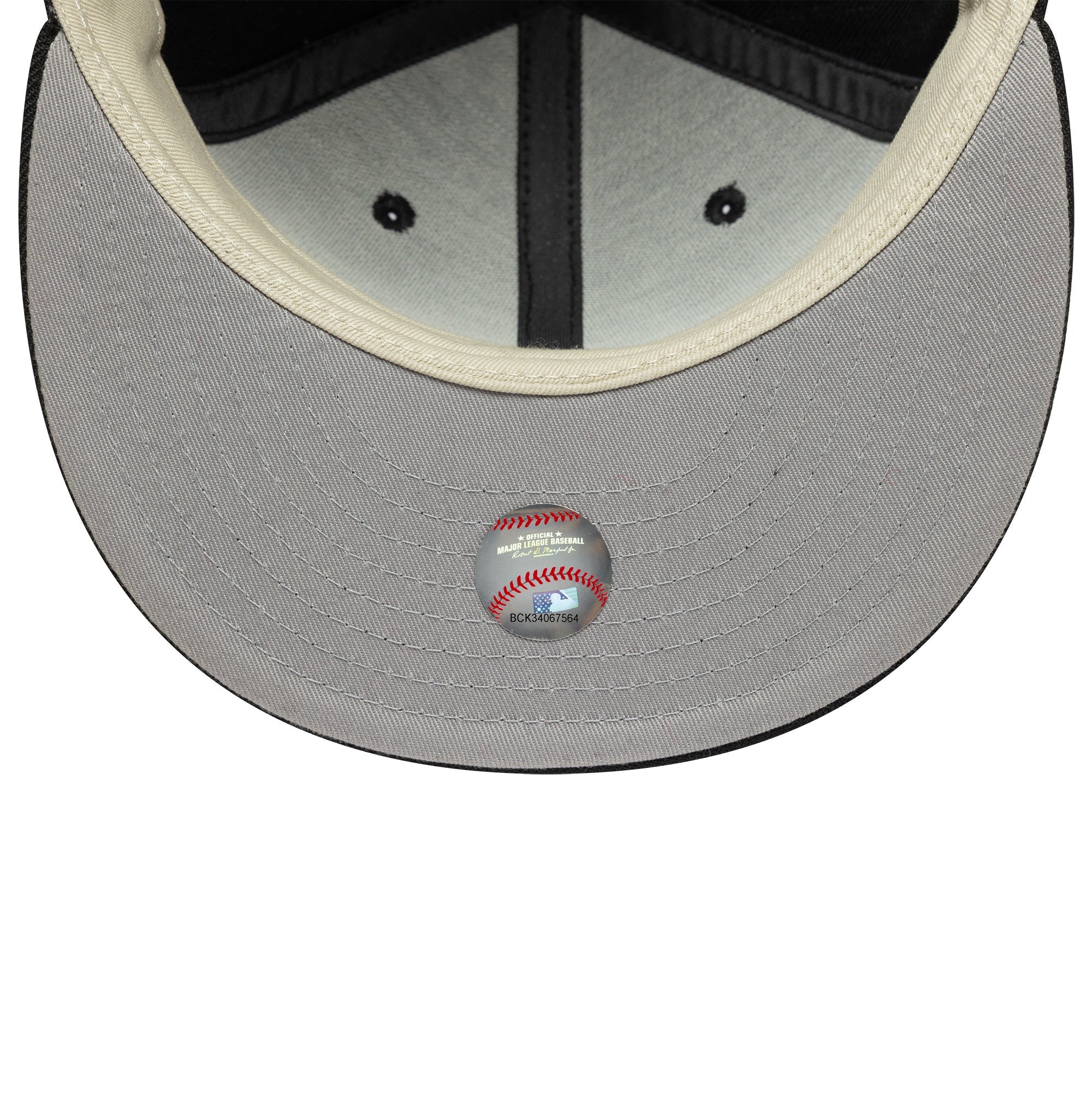 New Era x Fear of God Essentials 59FIFTY Fitted Cap Schwarz - CNEWE5942 - Coziness
