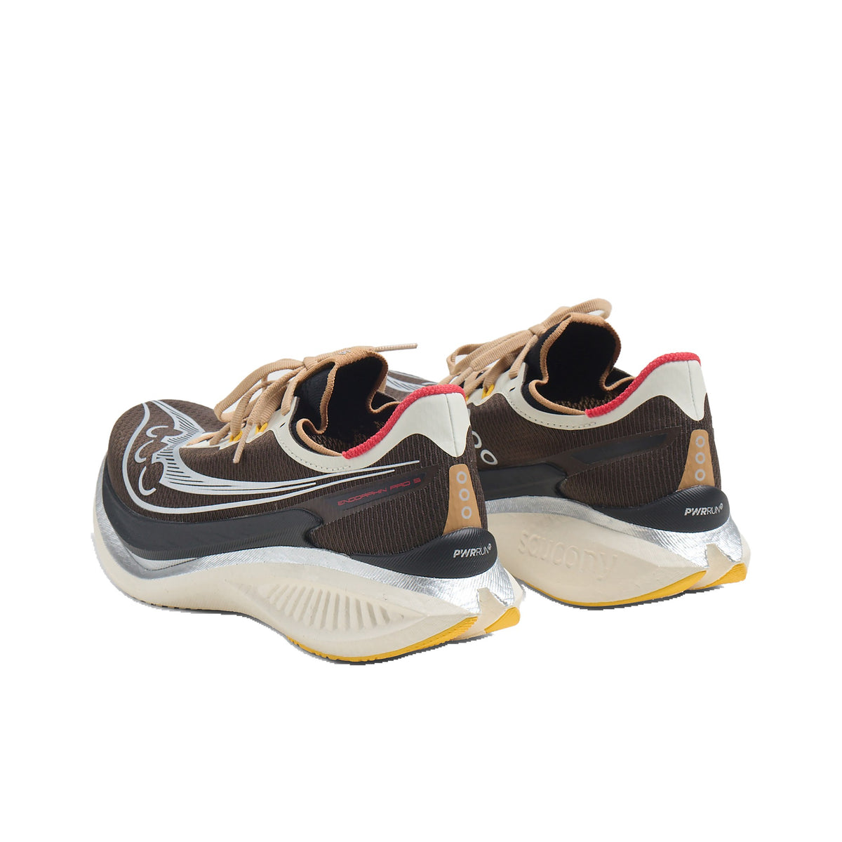 Saucony Endorphin Pro 5 Coffee Cream als Paar von hinten