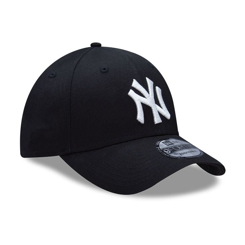 New Era League Essential 9FORTY New York Yankees Cap Schwarz