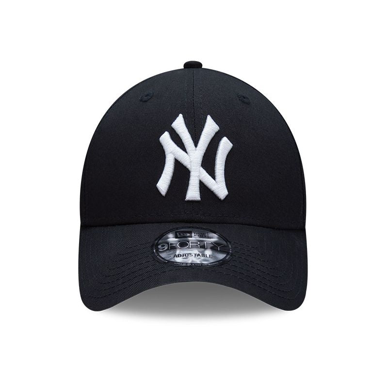 New Era League Essential 9FORTY New York Yankees Cap Schwarz