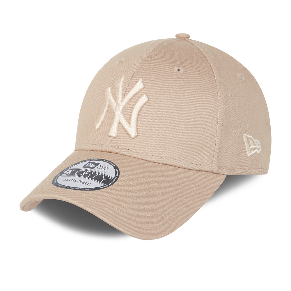 New Era MLB Colour Essentials 9FORTY New York Yankees Cap Beige