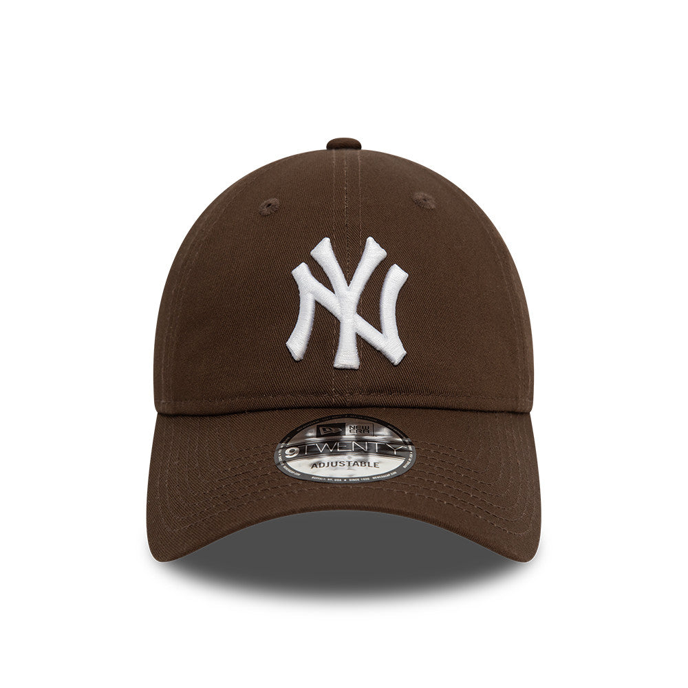 New Era NY Yankees 9TWENTY Cap Brown
