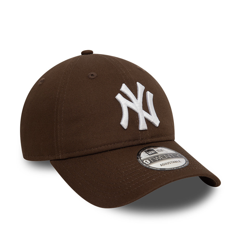New Era NY Yankees 9TWENTY Cap Brown