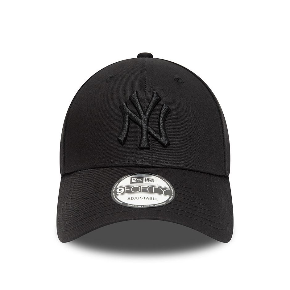 New Era MLB League Essential New York Yankees 9FORTY Cap Schwarz