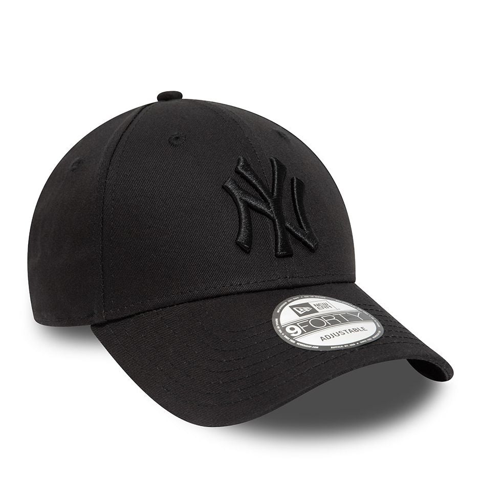 New Era MLB League Essential New York Yankees 9FORTY Cap Schwarz