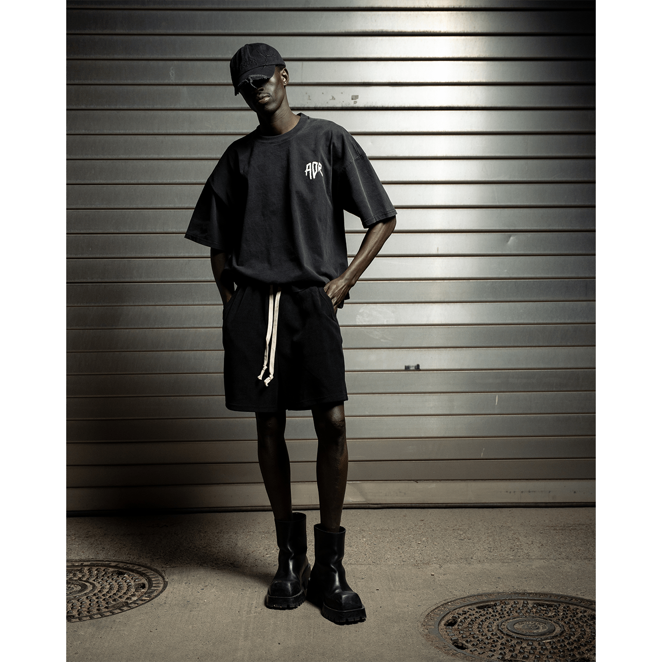 Atelier De Roupa Chalk T-Shirt Schwarz - CATED11001 - Coziness