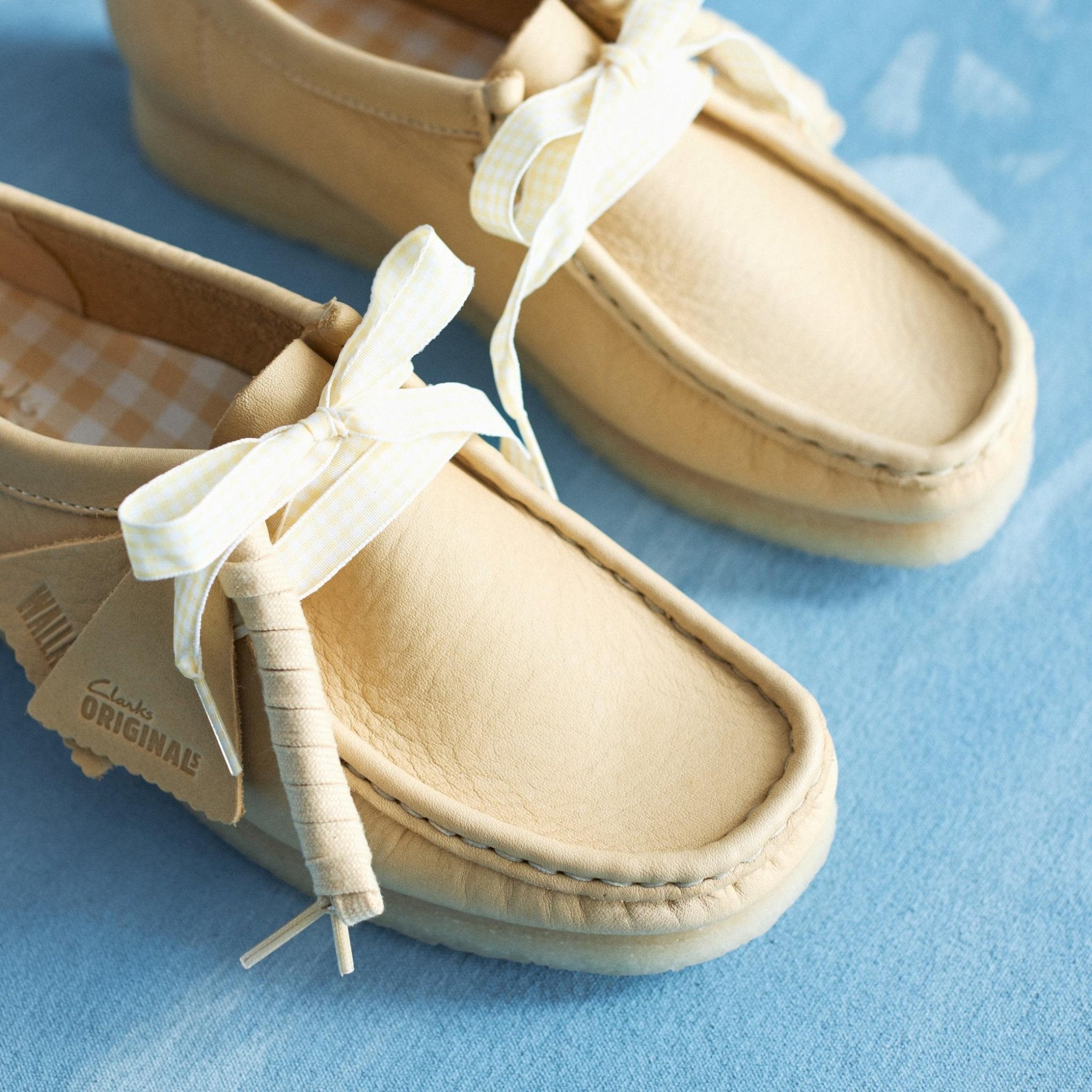 Clarks Originals Wallabee Pale Yellow Leather Wmns - CCLAO11208 - Coziness