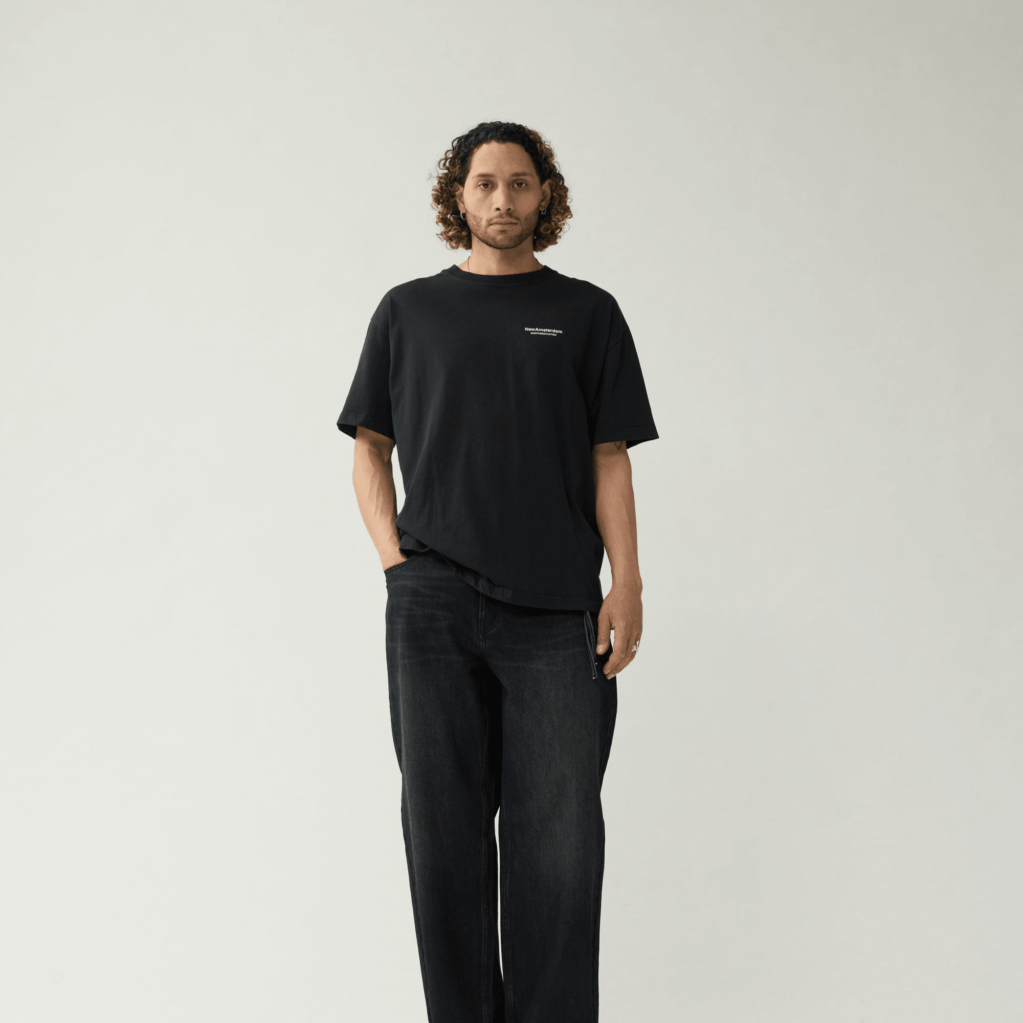 New Amsterdam Surf Association Knocked T-Shirt Black - CNEWA12907 - Coziness