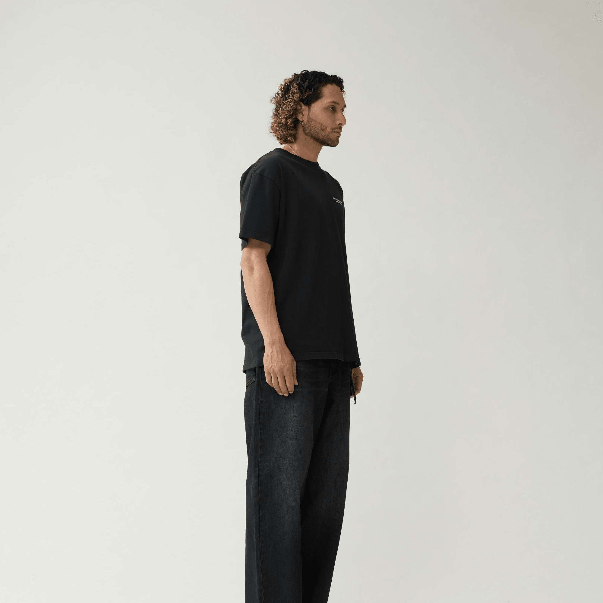 New Amsterdam Surf Association Knocked T-Shirt Black - CNEWA12907 - Coziness