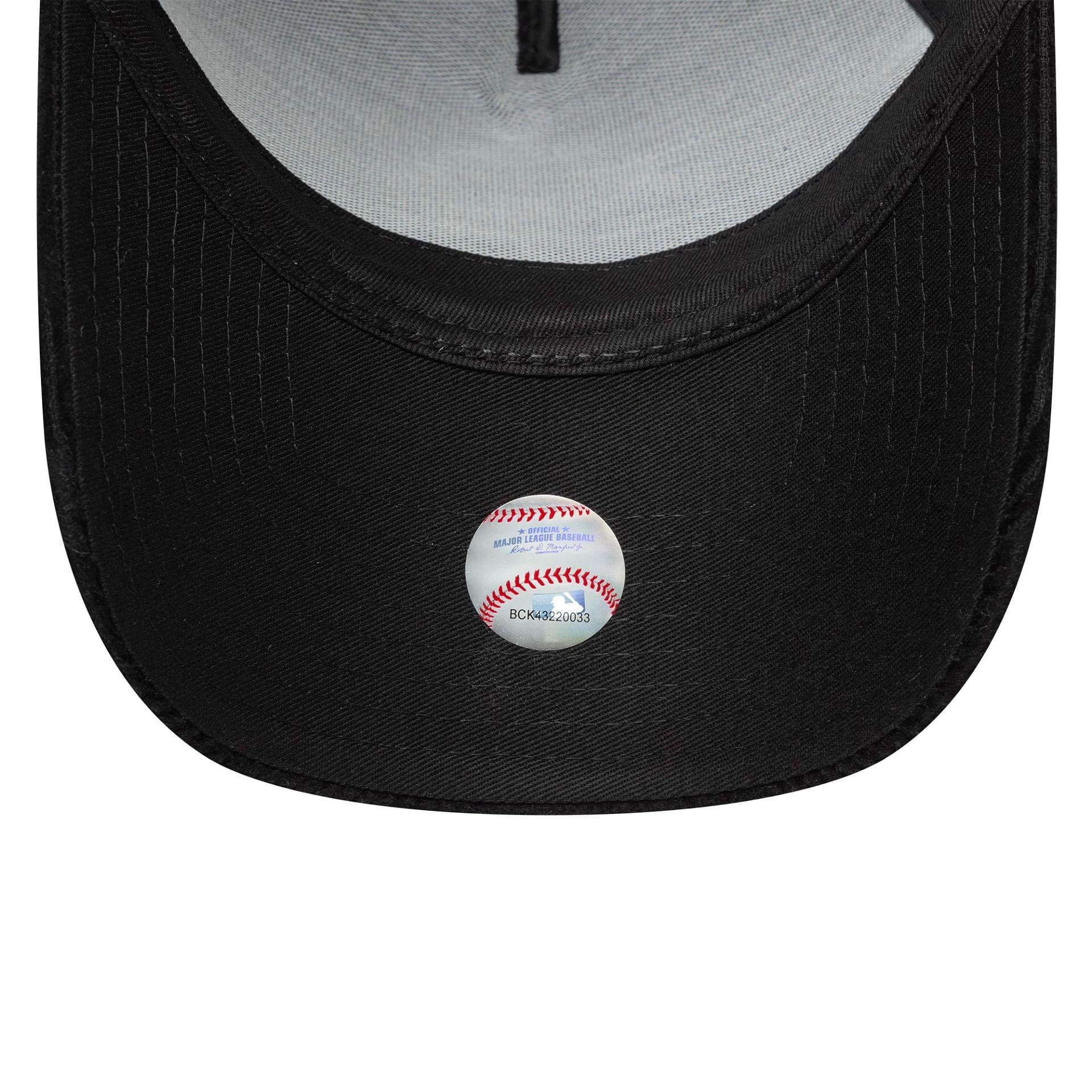 New Era NY Yankees 9FORTY Cord Cap Schwarz - CNEWE7288 - Coziness