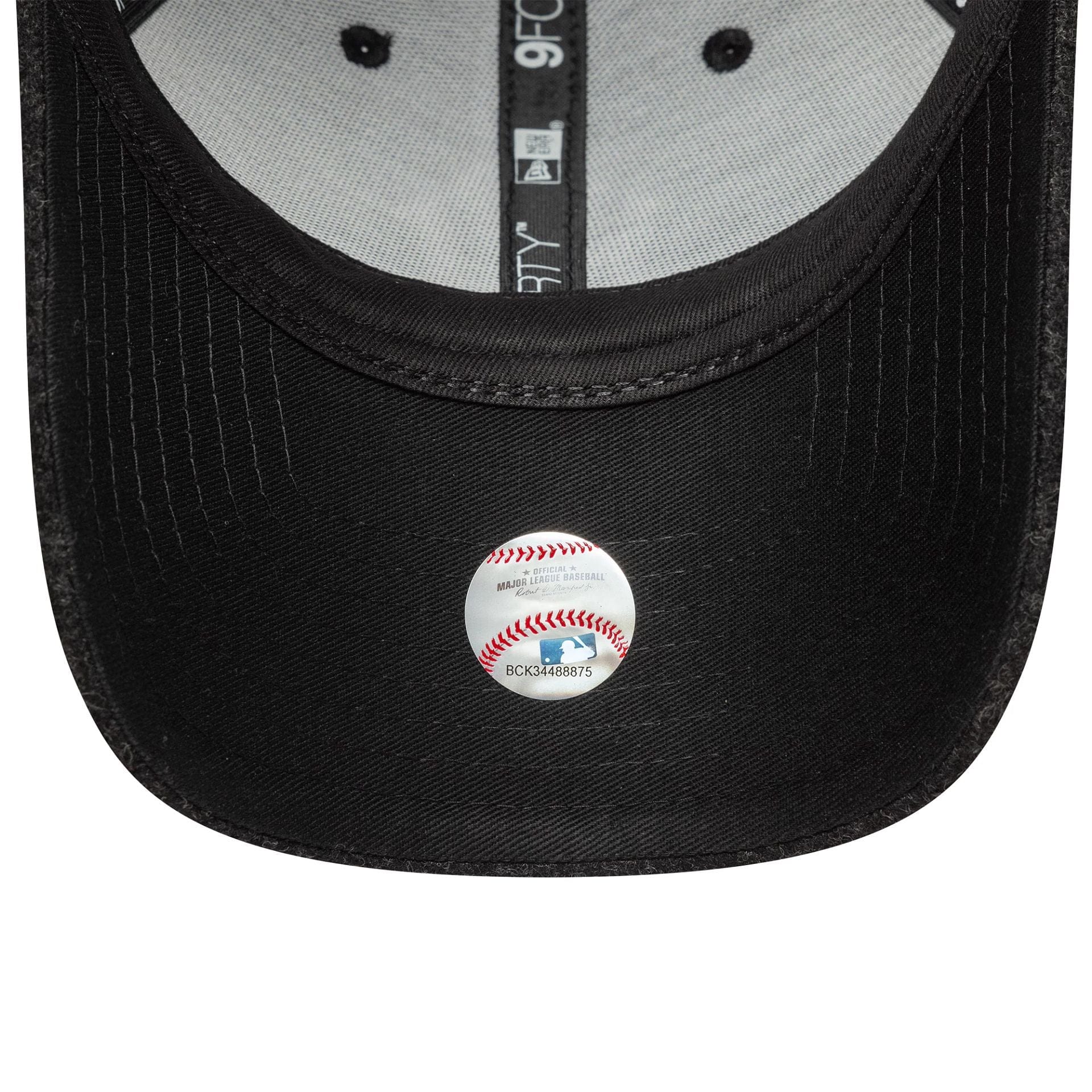 New Era NY Yankees 9FORTY Meltonwolle Cap Schwarz - CNEWE7289 - Coziness
