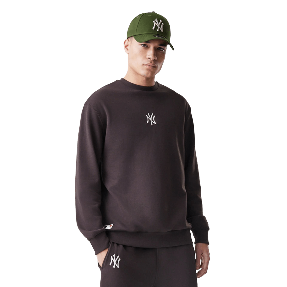 New Era NY Yankees Essential Sweater Braun - CNEWE9867 - Coziness