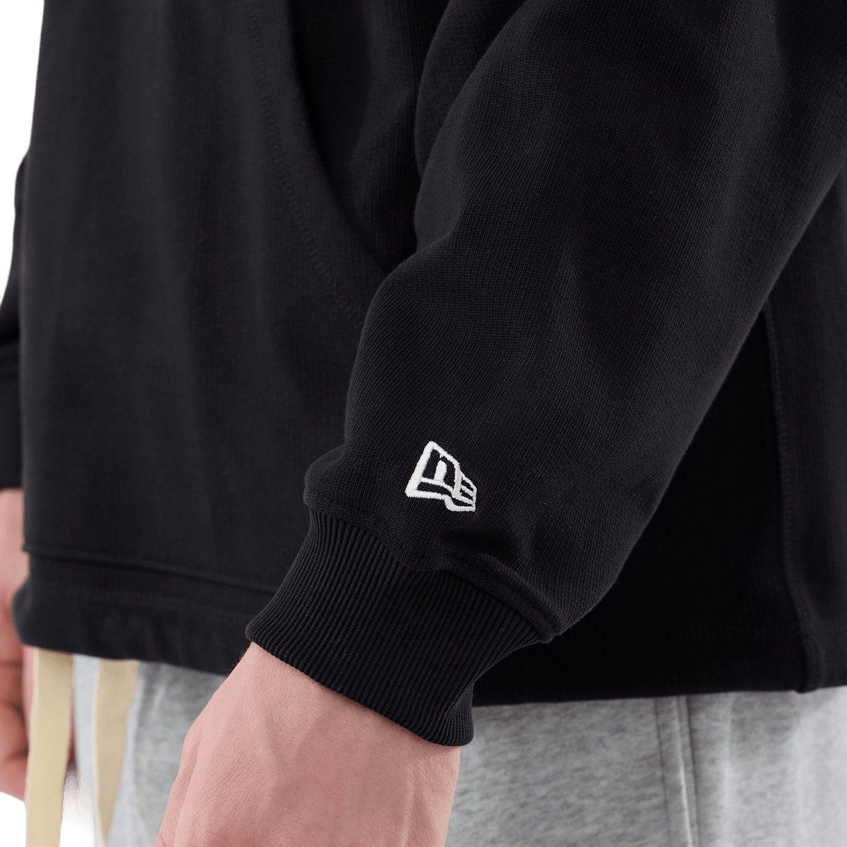 New Era Open Hem Hoodie Black - CNEWE15017 - Coziness