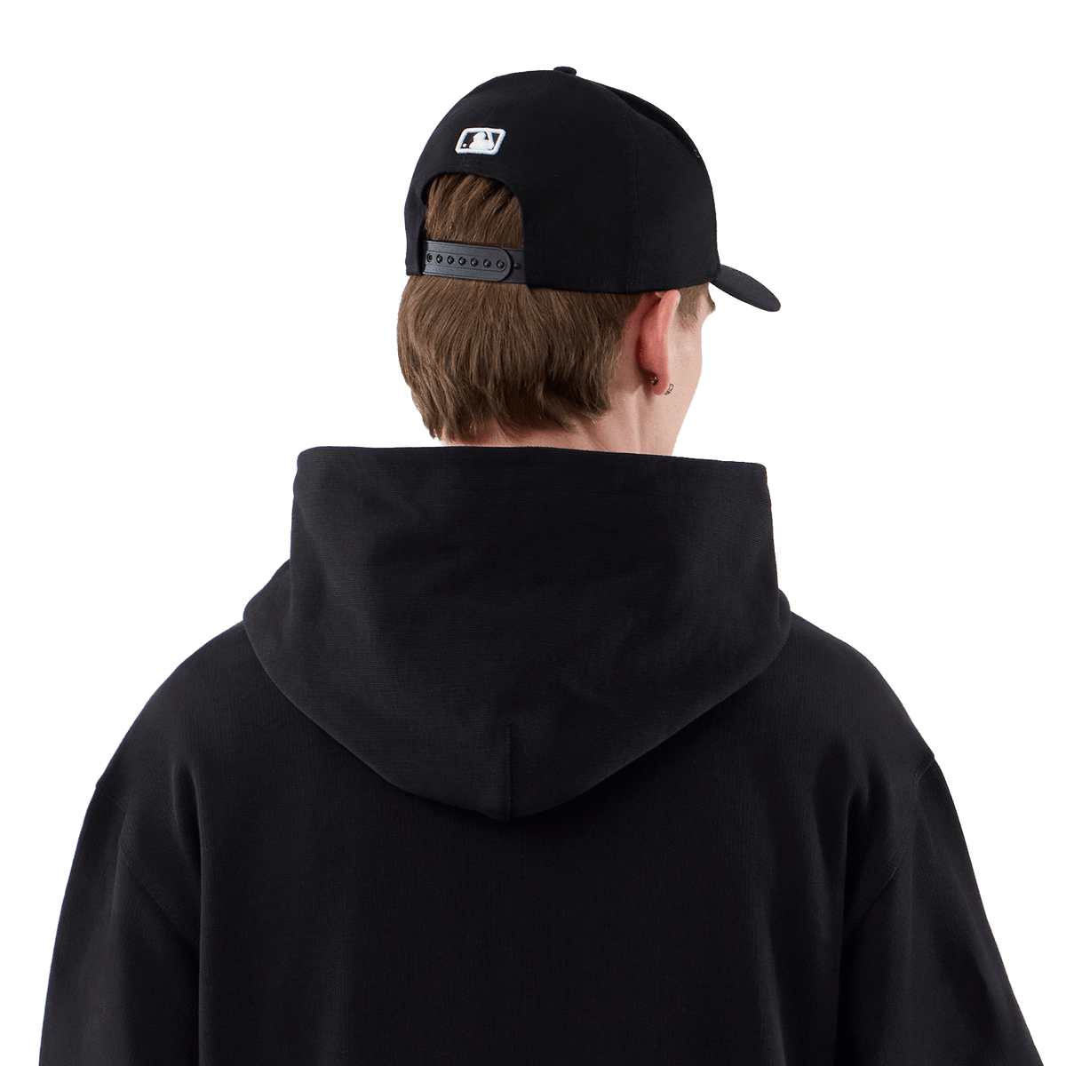 New Era Open Hem Hoodie Black - CNEWE15017 - Coziness