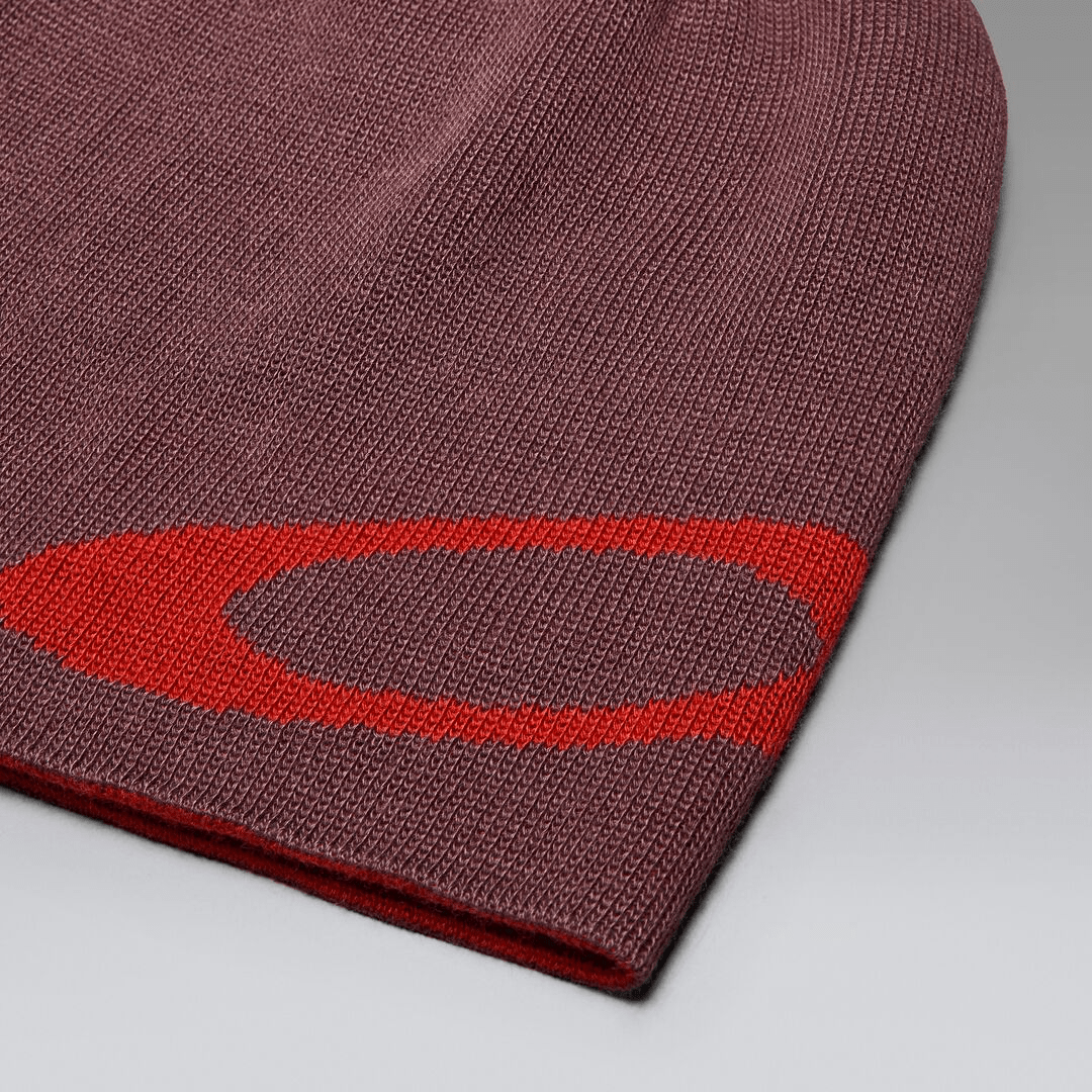 Oakley Ellipse Beanie Dark Umber - COAKE13931 - Coziness