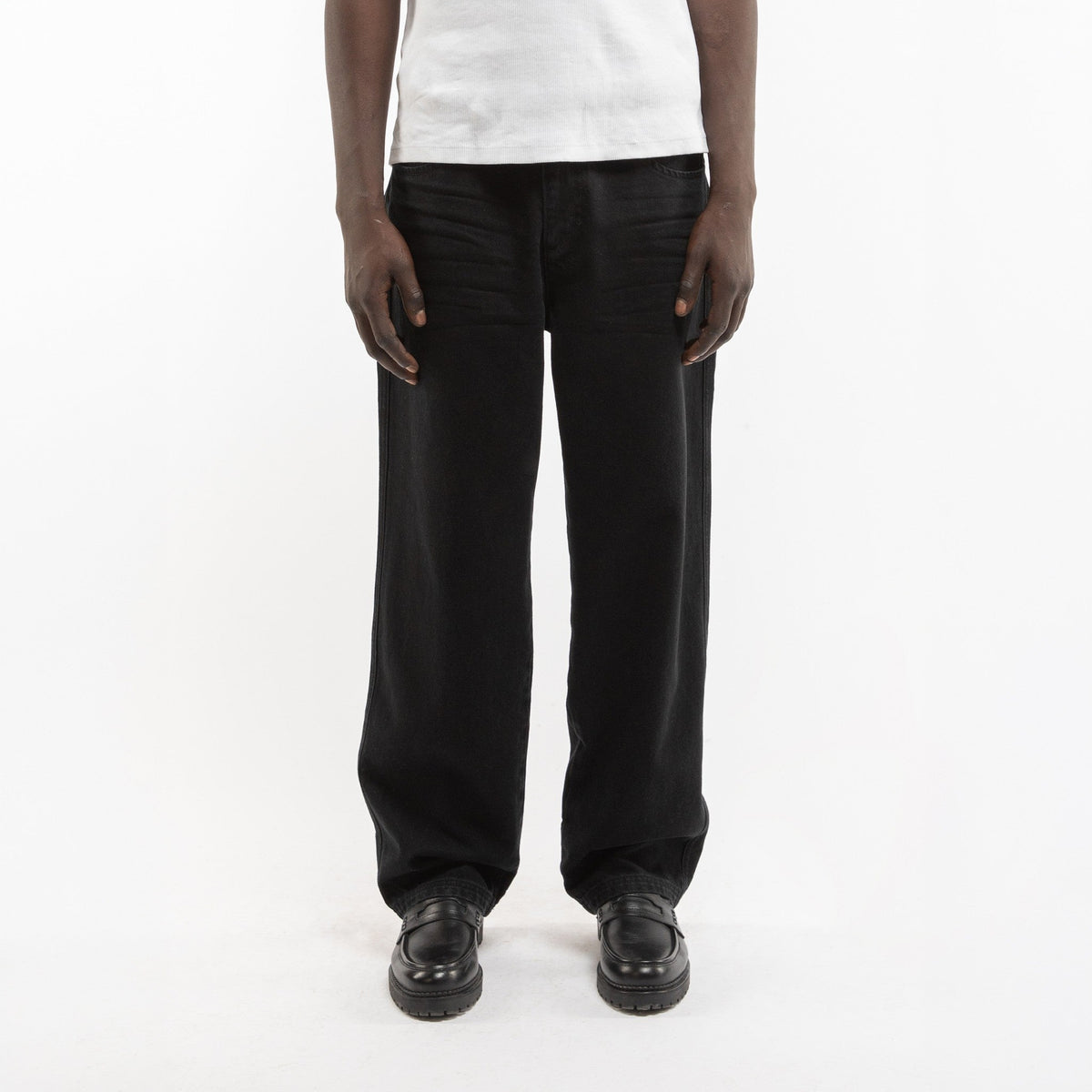 Reternity ESSENTIAL STRAIGHT FIT DENIM DEEP BLACK - CRETE14524 - Coziness