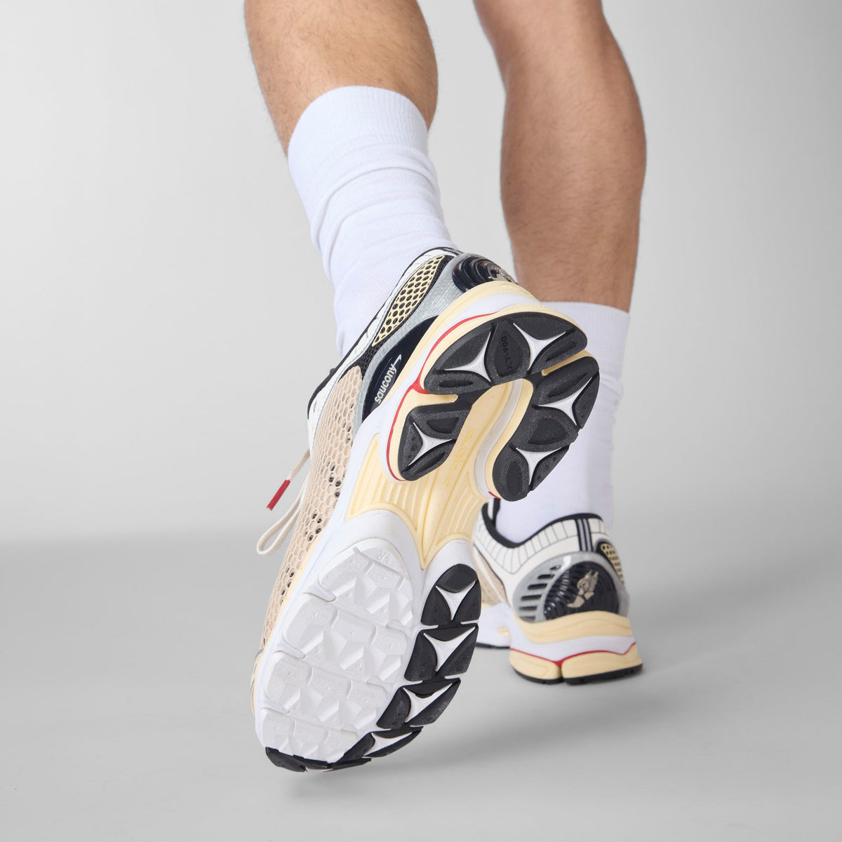 Saucony x Highsnobiety ProGrid Paramount Oatmeal Black - CSAUP14554 - Coziness
