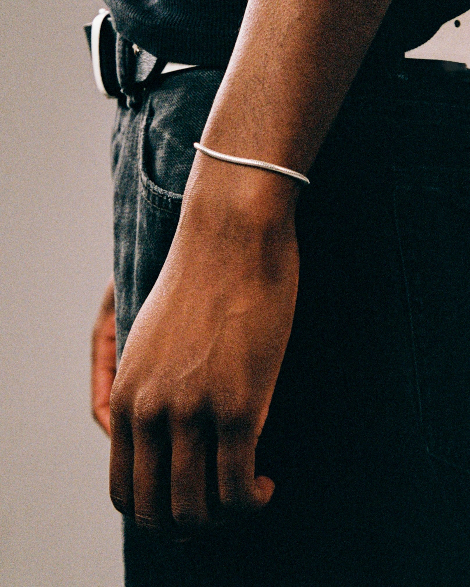 Twojeys Icon Clasp Bracelet - CTWOI5750 - Coziness