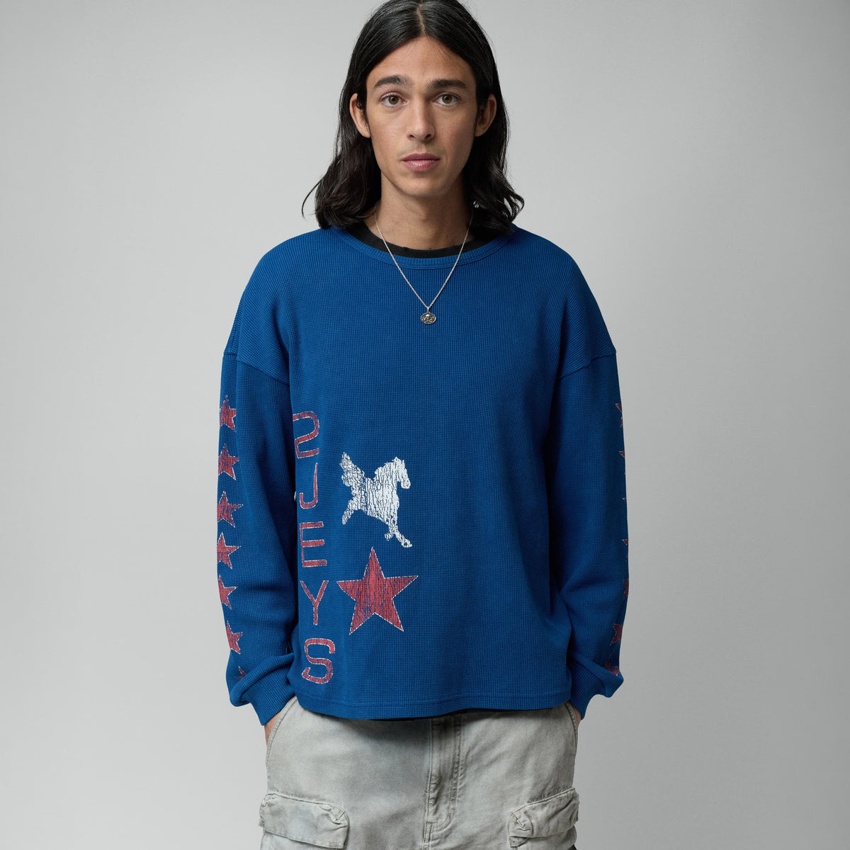 TwoJeys Sterling Waffle Longsleeve in Blau, Oberkörper mit Ärmel-Print